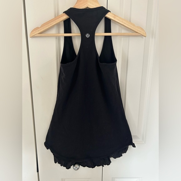 Lululemon black tank size 2 - Picture 2 of 4